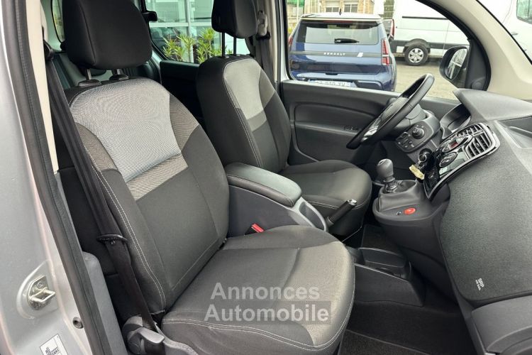 Renault Kangoo Blue dCi 95 Intens - <small></small> 16.690 € <small>TTC</small> - #17