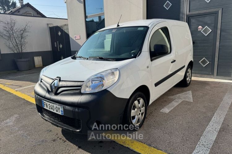 Renault Kangoo Express BLUE DCI 95 Extra R-Link Garantie 12 mois 3 places Radar de recul GPS Prix TTC - <small></small> 9.990 € <small>TTC</small> - #2