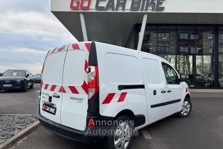 Renault Kangoo Express DCI 95CH Maxi Garantie 6 ans Aménagement intérieur en bois Bluetooth Volant multifonction 219-mois - <small></small> 13.690 € <small>TTC</small> - #2