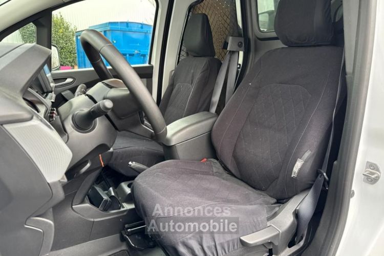 Renault Kangoo Express FOURGON 1.5 BLUEDCI 95CH GRAND-CONFORT SESAME-OUVRE-TOI - <small></small> 17.990 € <small>TTC</small> - #15