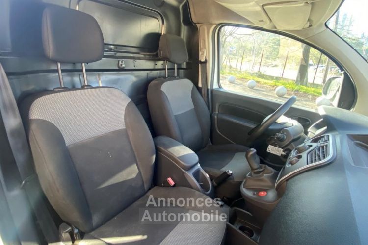 Renault Kangoo Express FOURGON 1.5 DCI 90CH CONFORT - <small></small> 8.890 € <small>TTC</small> - #16