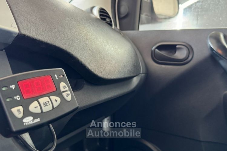 Renault Kangoo Express frigo cemafroid negatif positif l1 75 ch 1.5 dci attelage - <small></small> 11.990 € <small>TTC</small> - #14