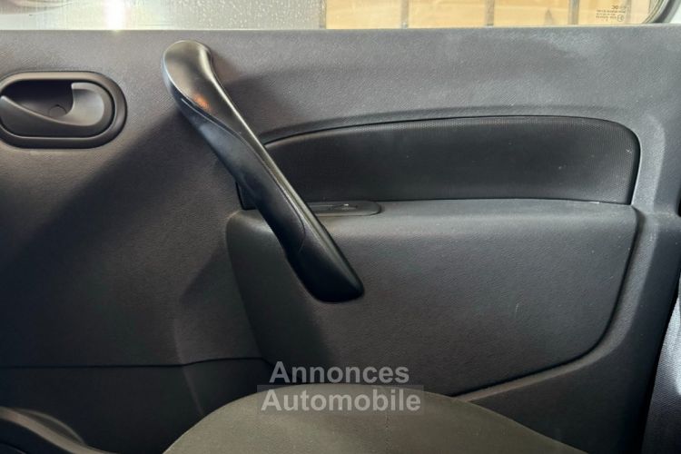 Renault Kangoo Express frigo cemafroid negatif positif l1 75 ch 1.5 dci attelage - <small></small> 11.990 € <small>TTC</small> - #15