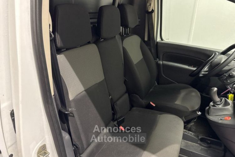 Renault Kangoo Express II 1.5 DCI 75CH GRAND CONFORT - <small></small> 9.990 € <small>TTC</small> - #9