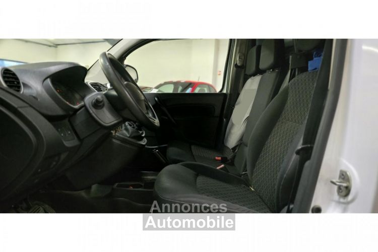 Renault Kangoo Express L0 1.5 DCi 90 FOURGON COMPACT R-LINK / 1ERE MAIN / TVA RECUPERABLE - <small></small> 9.490 € <small></small> - #12