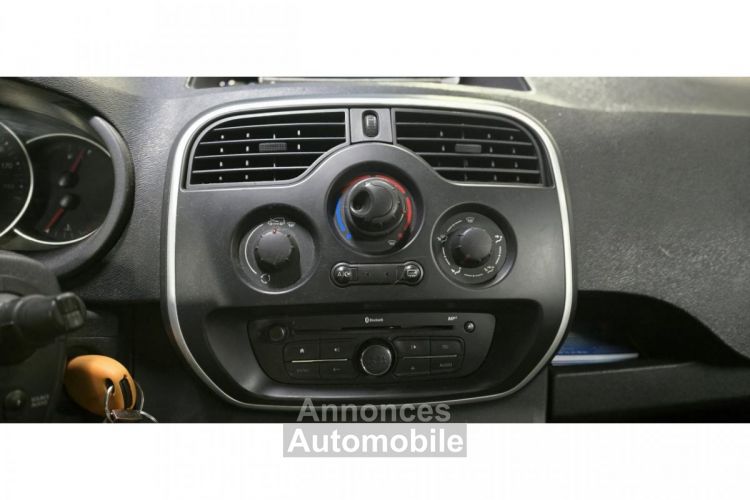 Renault Kangoo Express L0 1.5 DCi 90 FOURGON COMPACT R-LINK / 1ERE MAIN / TVA RECUPERABLE - <small></small> 9.490 € <small></small> - #15