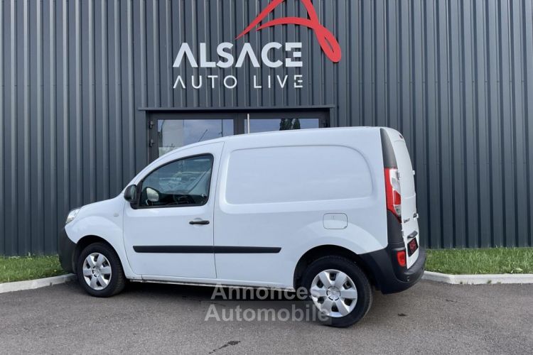 Renault Kangoo Express L1 1.5L Energy dCi - 80CH II FOURGON Générique / 11 583 HT - <small></small> 13.900 € <small></small> - #3