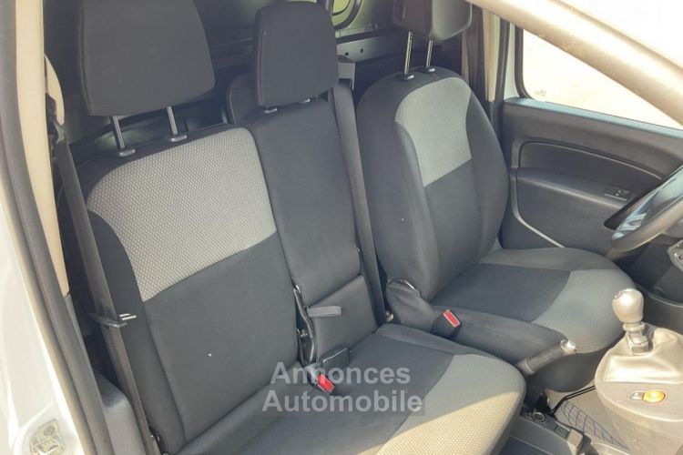 Renault Kangoo Express L1 1.5L Energy dCi - 80CH II FOURGON Générique / 11 583 HT - <small></small> 13.900 € <small></small> - #9