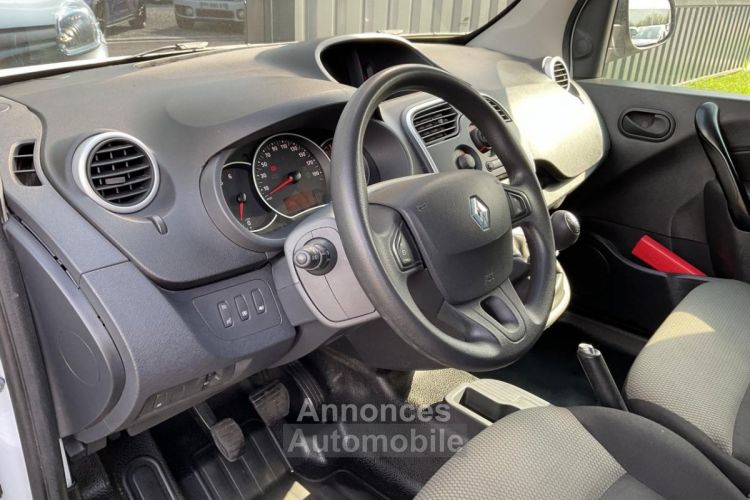 Renault Kangoo Express L1 1.5L Energy dCi - 80CH II FOURGON Générique / 11 583 HT - <small></small> 13.900 € <small></small> - #11