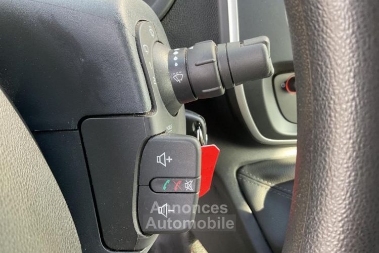 Renault Kangoo Express L1 1.5L Energy dCi - 80CH II FOURGON Générique / 11 583 HT - <small></small> 13.900 € <small></small> - #16