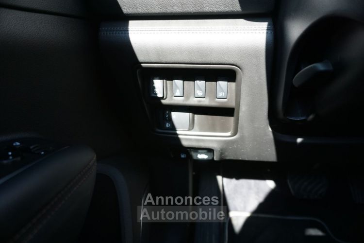 Renault Koleos Initiale Paris 2.0 dci 190 ch 4X4 Toit ouvrant - <small></small> 27.990 € <small>TTC</small> - #17