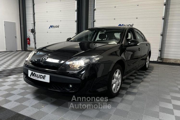 Renault Laguna 1.5 dCi 110 CH Black Edition - Garantie 3 mois - <small></small> 5.990 € <small>TTC</small> - #3