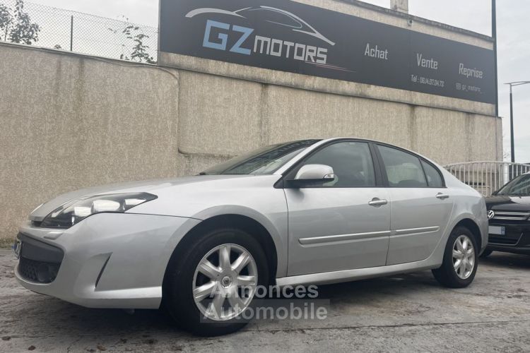 Renault Laguna 1.5 DCi 110ch Black Edition - <small></small> 5.490 € <small>TTC</small> - #1