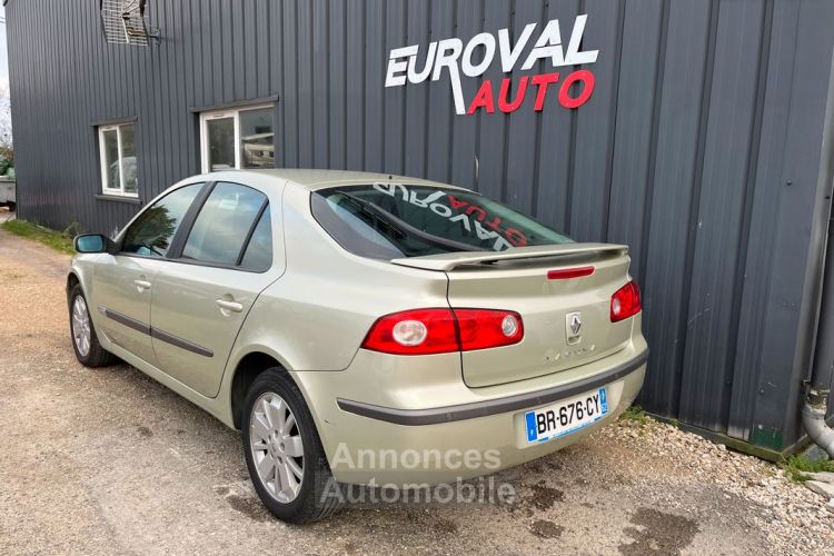 Renault Laguna 1.6 16V 110ch IMPULSION - <small></small> 4.490 € <small>TTC</small> - #3