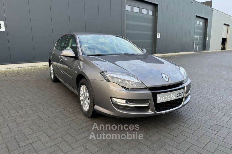 Renault Laguna 2.0i Emotion CLIM GPS GARANTIE 12MOIS - <small></small> 10.990 € <small>TTC</small> - #1