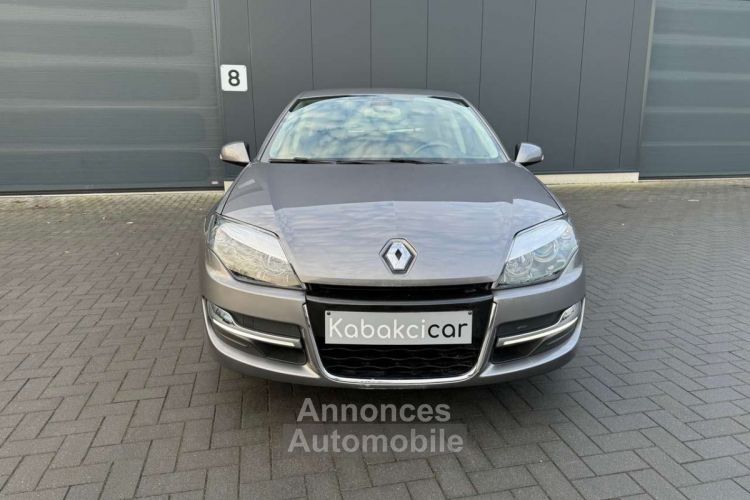 Renault Laguna 2.0i Emotion CLIM GPS GARANTIE 12MOIS - <small></small> 10.990 € <small>TTC</small> - #2