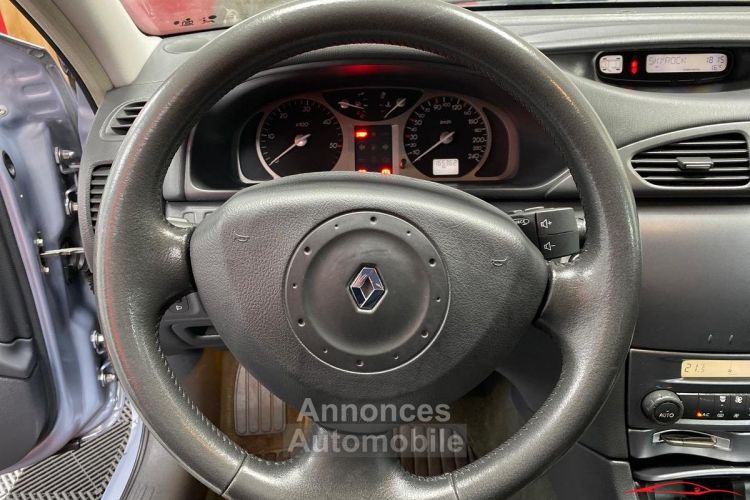 Renault Laguna II Evolution 2.2 dCi 150 Privilège 2ème Main Entretien Top - <small></small> 3.490 € <small>TTC</small> - #16