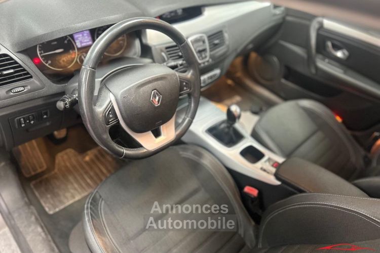 Renault Laguna III 2.0 dCi 150 FAP Initiale - <small></small> 4.490 € <small>TTC</small> - #10