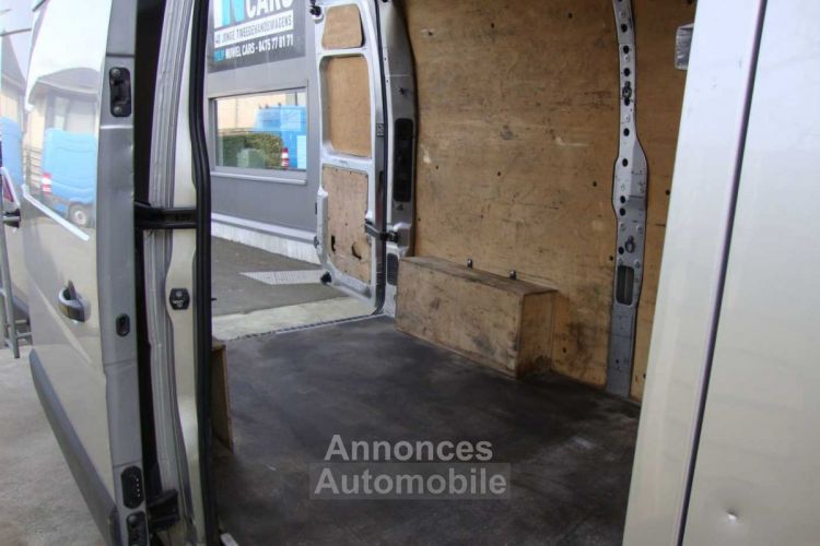 Renault Master 2.3 tdci, L2H2, btw in, gps, 3pl, airco, 2017 - <small></small> 11.250 € <small>TTC</small> - #26