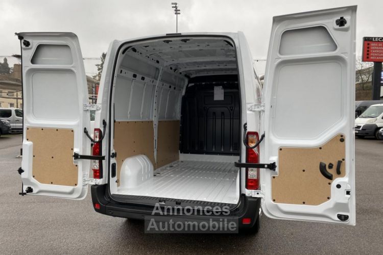 Renault Master 28825 HT III (2) 2.3 FOURGON F3500 L2H2 BLUE DCI 150 GRAND CONFORT / TVA RECUPERABLE - <small></small> 34.590 € <small></small> - #8