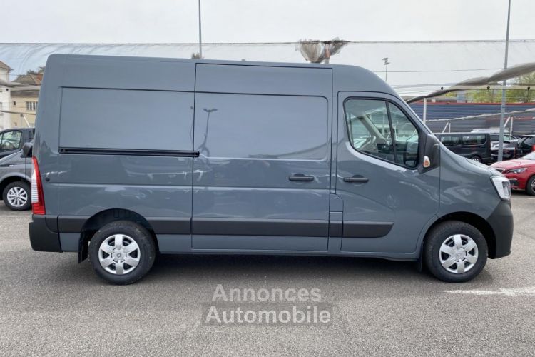 Renault Master 28825 HT III (2) 2.3 FOURGON F3500 L2H2 BLUE DCI 150 GRAND CONFORT / TVA RECUPERABLE - <small></small> 34.590 € <small></small> - #3