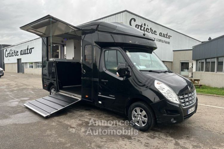 Renault Master 32990 ht van à chevaux 6 places - <small></small> 39.588 € <small>TTC</small> - #1