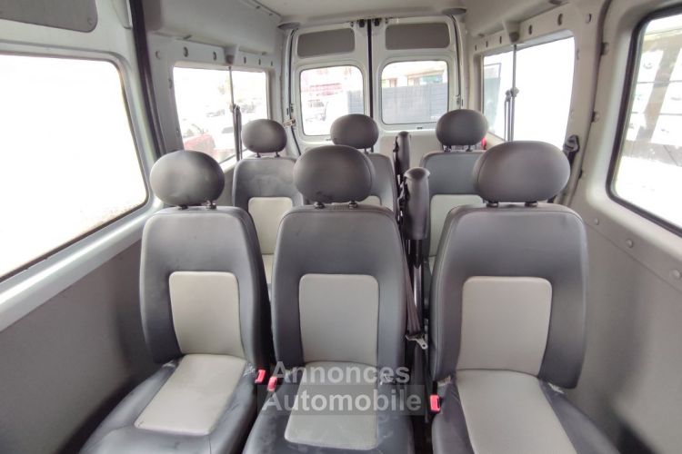 Renault Master Combi-minibus 2.5 dCi Minibus 100 - <small></small> 12.990 € <small>TTC</small> - #19