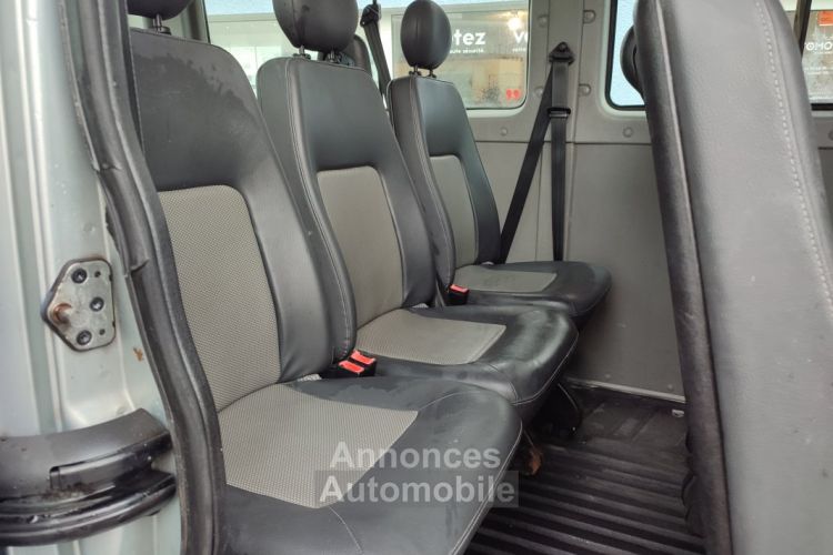 Renault Master Combi-minibus 2.5 dCi Minibus 100 - <small></small> 12.990 € <small>TTC</small> - #24