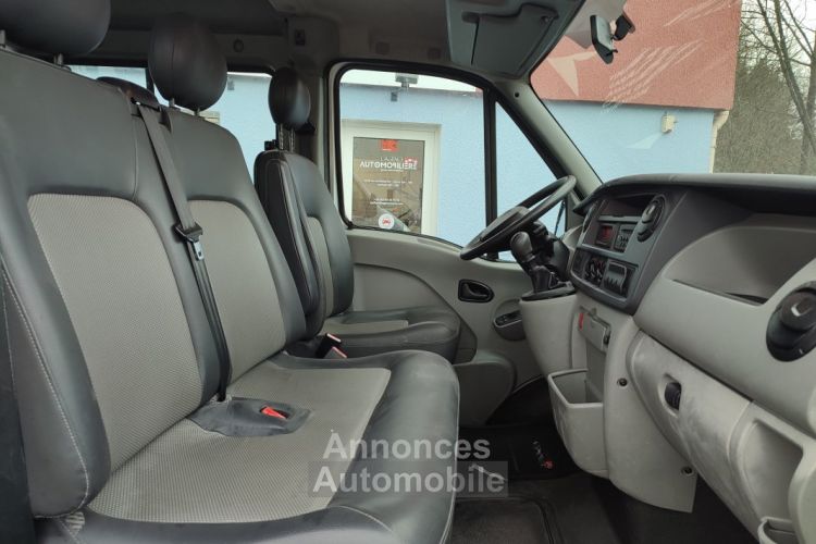 Renault Master Combi-minibus 2.5 dCi Minibus 100 - <small></small> 12.990 € <small>TTC</small> - #26