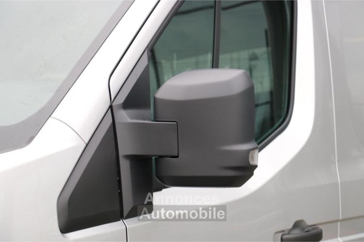 Renault Master Extra 3t5 L2H2 2.0 Blue dCi - 170 IV FOURGON Traction - <small></small> 38.858 € <small></small> - #35