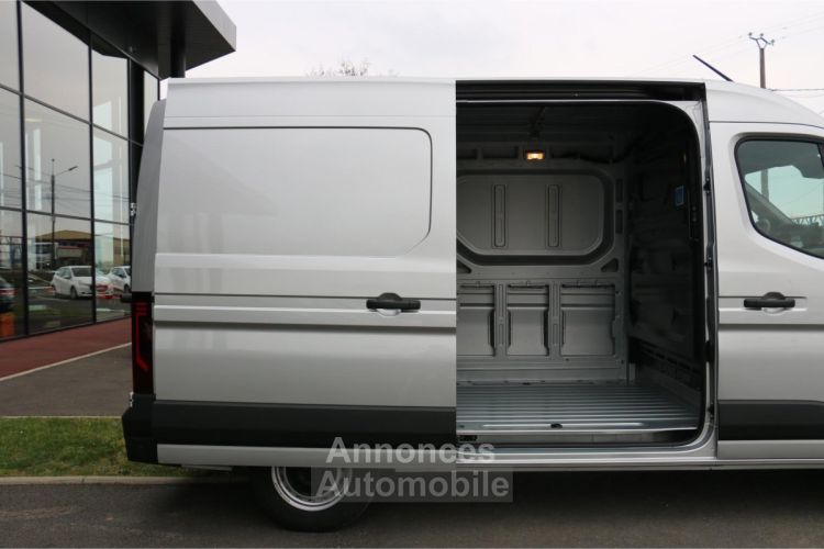 Renault Master Extra 3t5 L2H2 2.0 Blue dCi - 170 IV FOURGON Traction - <small></small> 38.858 € <small></small> - #40