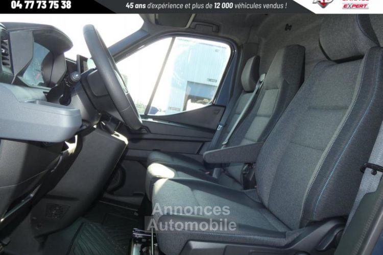 Renault Master FOURGON NOUVEAU Prix : 33490 HT - <small></small> 33.490 € <small>HT</small> - #9