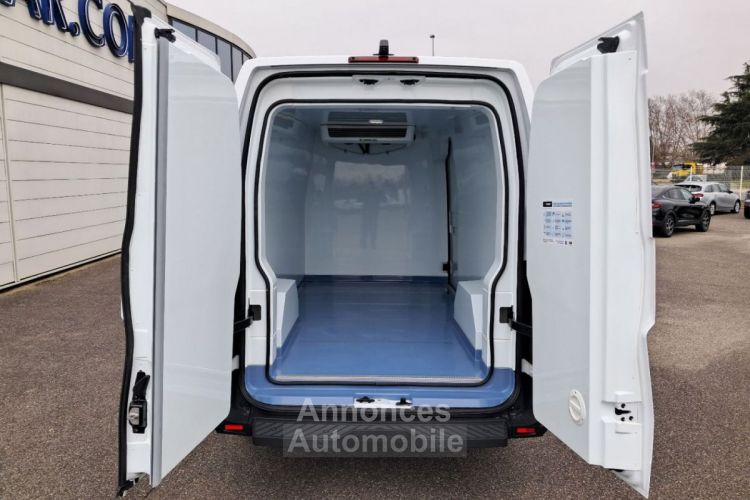 Renault Master FRIGO L3H2 150 CV FRIGO 52000E HT - <small></small> 62.400 € <small>TTC</small> - #41