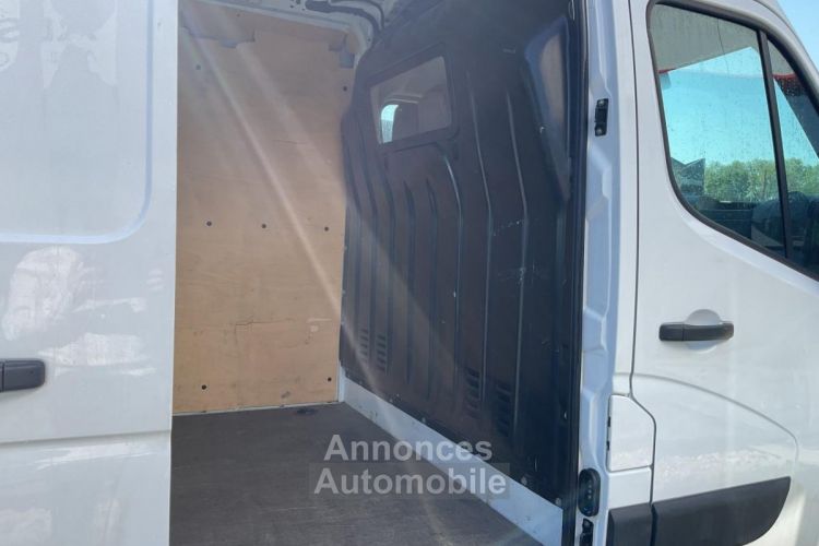 Renault Master Grand Confort F3300 L1H2 2.3 dCi 110CH - 11 583 HT - 1 MAIN - <small></small> 13.900 € <small></small> - #4