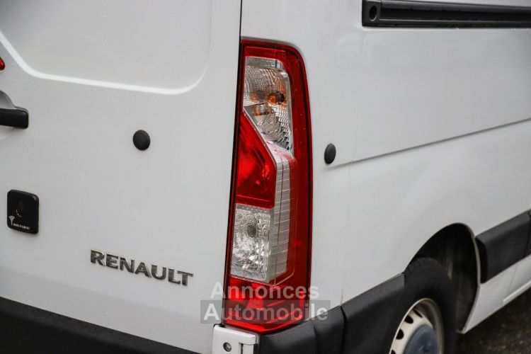 Renault Master Grand Confort F3500 L2H2 2.3 dCi 150 Quickshift FOURGON BVA BOITE AUTO - <small></small> 23.970 € <small></small> - #11