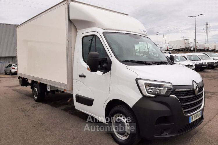 Renault Master GRAND VOLUME 2.3 DCI 145 CAISSE HAYON 20M3 PROP R3500 - <small></small> 37.188 € <small>TTC</small> - #1