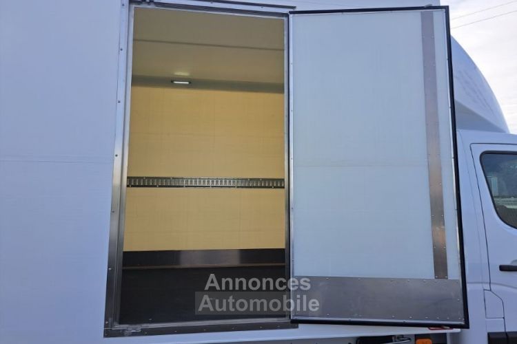 Renault Master GRAND VOLUME 2.3 DCI 165 CAISSE LEGERE SOLIGHT HAYON - <small></small> 57.588 € <small>TTC</small> - #20