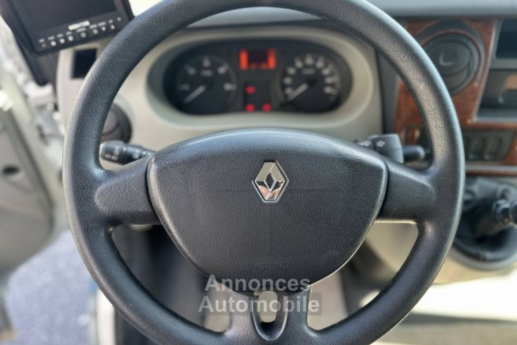 Renault Master II 3.0 DCI 136 cv Pilote REFERENCE P675 ** faible Kilométrage** - <small></small> 37.990 € <small>TTC</small> - #9