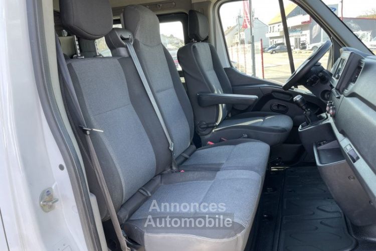 Renault Master III FG /A PARTIR DE 265,30/MOIS / F3500 L2H2 2.3 BLUE DCI 135CH CABINE APPROFONDIE GRAND CONF - <small></small> 24.970 € <small>TTC</small> - #12