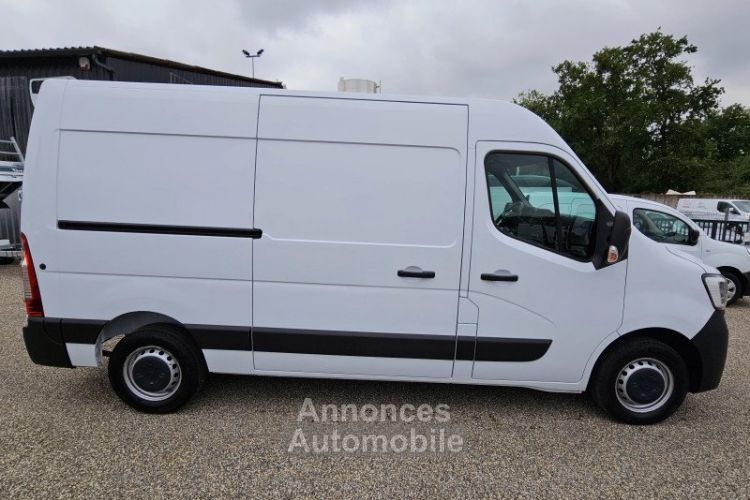 Renault Master III FG F3300 L2H2 2.3 BLUE DCI 135CH GRAND CONFORT EURO6 - <small></small> 20.900 € <small>TTC</small> - #2