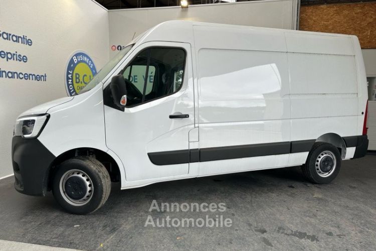 Renault Master III FG F3300 L2H2 2.3 BLUE DCI 135CH GRAND CONFORT EURO6 - <small></small> 27.990 € <small>TTC</small> - #1