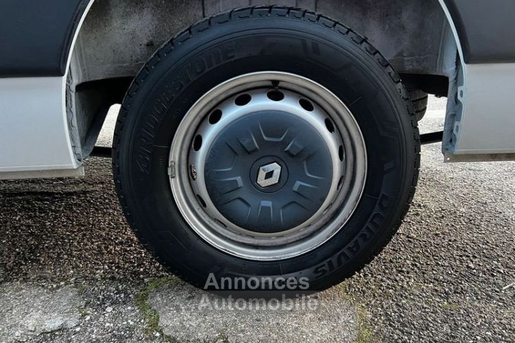 Renault Master III FG F3300 L2H2 2.3 DCI 135CH GRAND CONFORT E6 - <small></small> 20.490 € <small>TTC</small> - #11