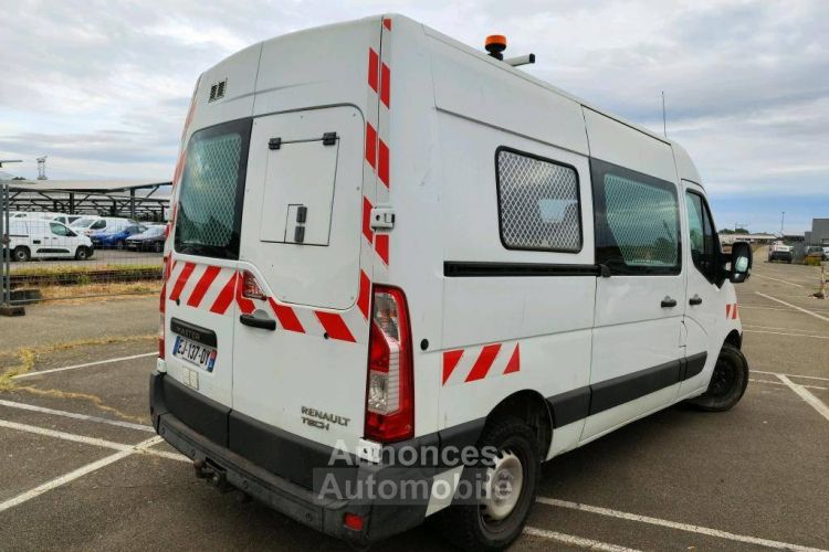 Renault Master III Fourgon L2H2 3 5 Grand Confort dCi 130CV BVM6 E6 - <small></small> 11.980 € <small>TTC</small> - #3