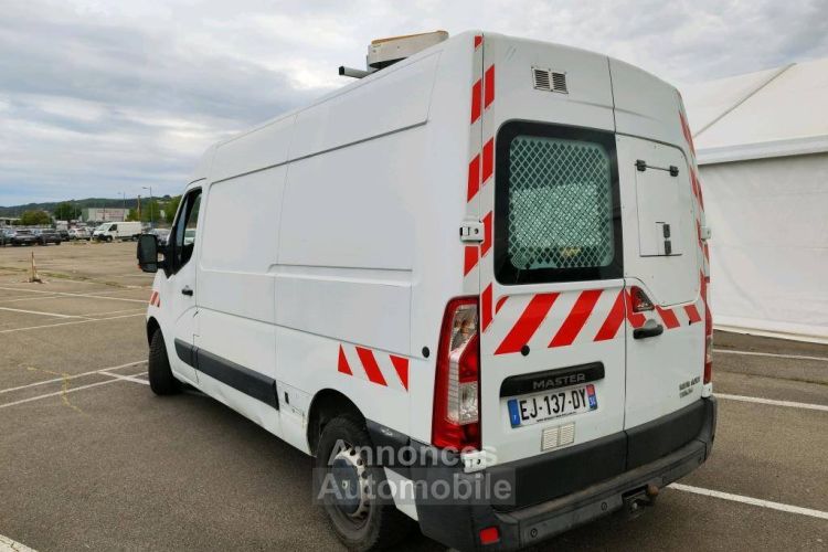 Renault Master III Fourgon L2H2 3 5 Grand Confort dCi 130CV BVM6 E6 - <small></small> 11.980 € <small>TTC</small> - #4