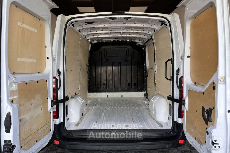 Renault Master L1H1 3 5 GRAND CONFORT 2.3 DCI 135CV BVM6 E6DT / À PARTIR DE 332,19 € * - <small></small> 23.990 € <small>TTC</small> - #23