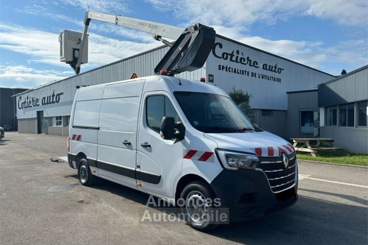 Renault Master l2h2 2.3 dci 145cv nacelle Klubb 32 - <small></small> 17.990 € <small>HT</small> - #1