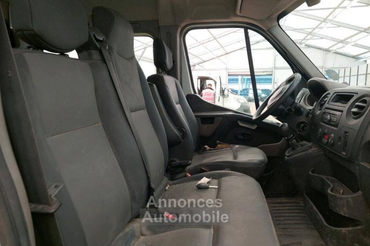 Renault Master L2H2 Grand cfdCi 135CV 7 places - <small></small> 13.480 € <small>TTC</small> - #8