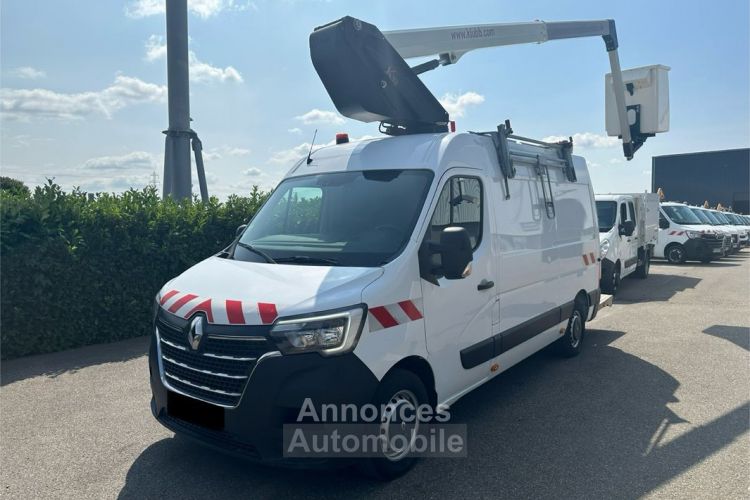 Renault Master nacelle Klubb k32 3 places - <small></small> 23.490 € <small>HT</small> - #2