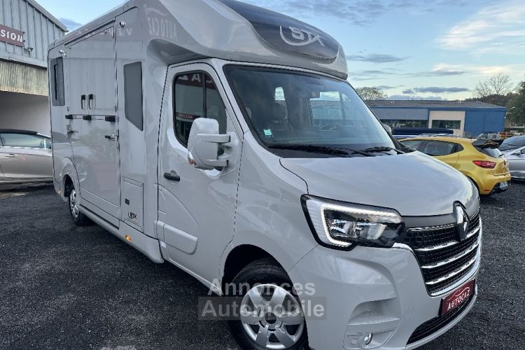 Renault Master STX HORSEBOX CAMION CHEVAUX 5PLACES ASSISES 2  PLACES CHEVAUX DCI 165 CONFORT*TVA RECUPERABLE+2023+10000KMS - <small></small> 69.990 € <small>TTC</small> - #2