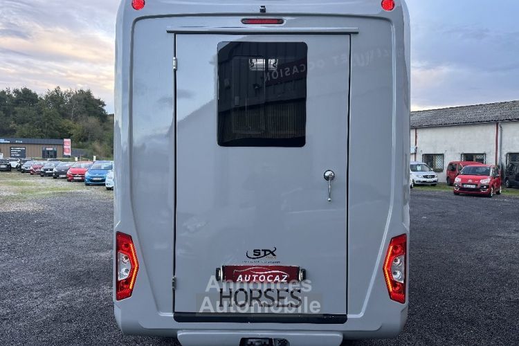 Renault Master STX HORSEBOX CAMION CHEVAUX 5PLACES ASSISES 2  PLACES CHEVAUX DCI 165 CONFORT*TVA RECUPERABLE+2023+10000KMS - <small></small> 69.990 € <small>TTC</small> - #5